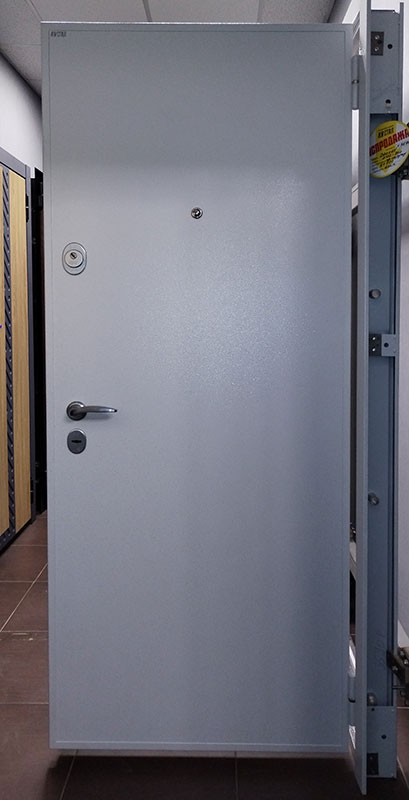 дверь Стал-65 - внешняя  сторона